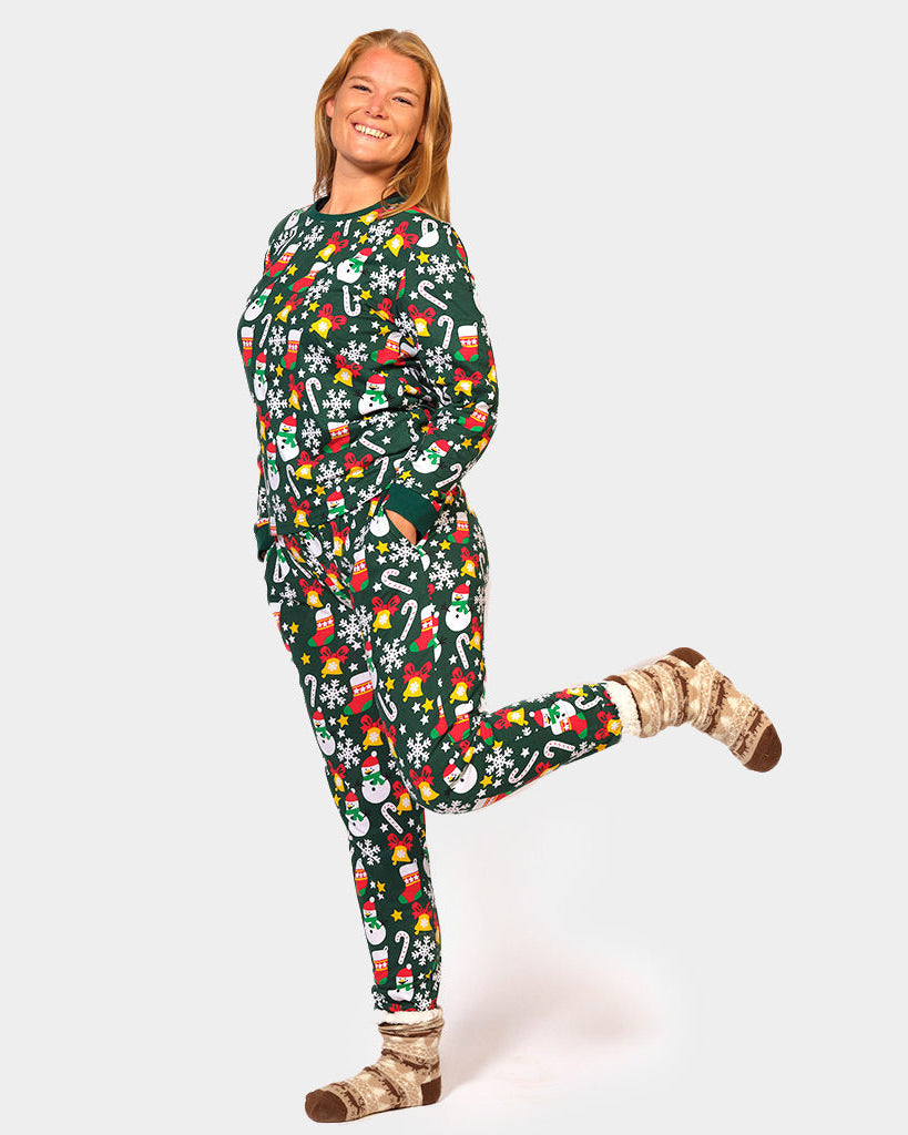 Green Christmas pajama for Women with Christmas motifs